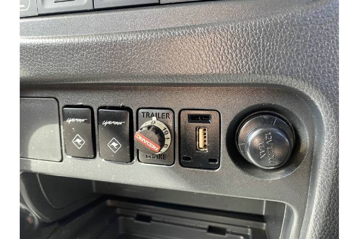 2020 Mitsubishi Triton GLX ADAS MR 4X4