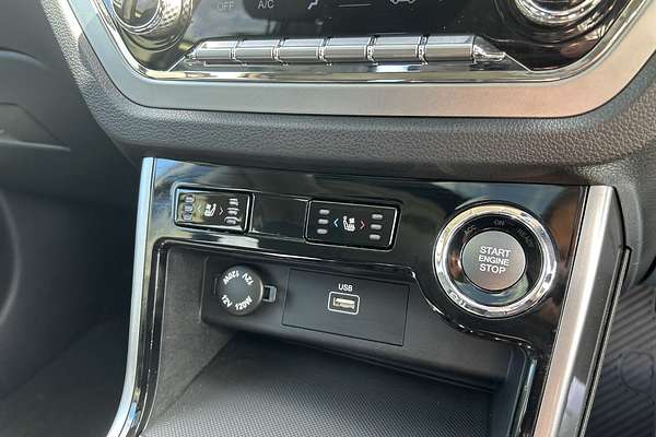 2024 KGM SsangYong Korando Ultimate C300