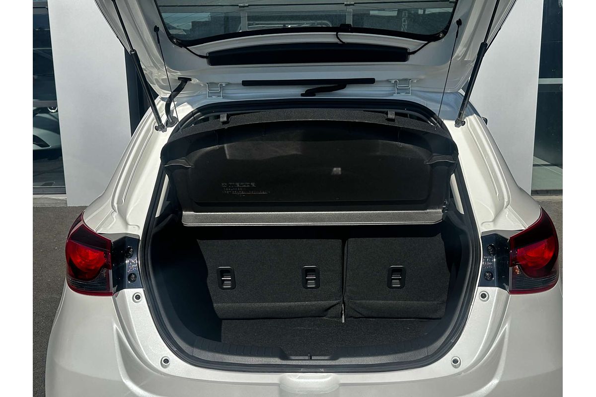 2025 Mazda 2 G15 Evolve DJ Series