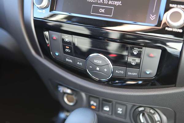 2025 Nissan Navara PRO-4X D23 4X4