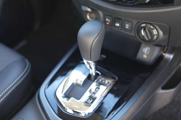 2025 Nissan Navara PRO-4X D23 4X4