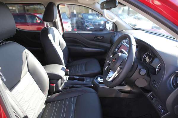 2025 Nissan Navara PRO-4X D23 4X4