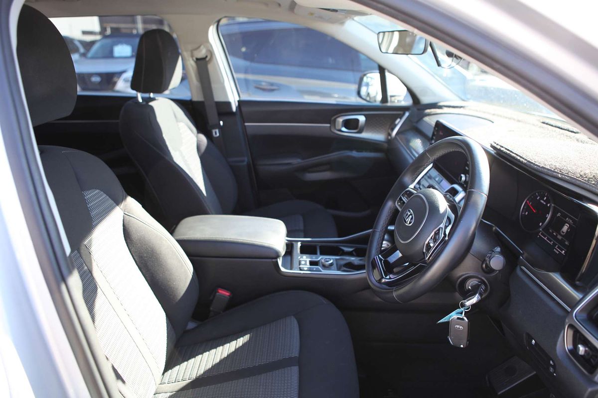 2020 Kia Sorento Sport MQ4