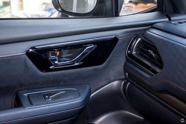 2025 Subaru Forester Touring S6