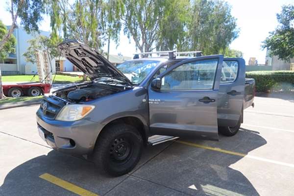 2007 Toyota Hilux SR GGN25R 4X4