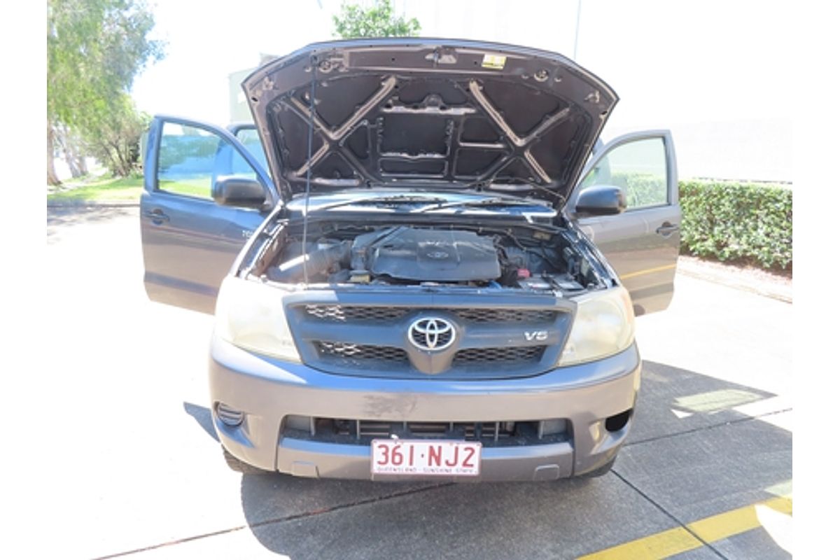 2007 Toyota Hilux SR GGN25R 4X4