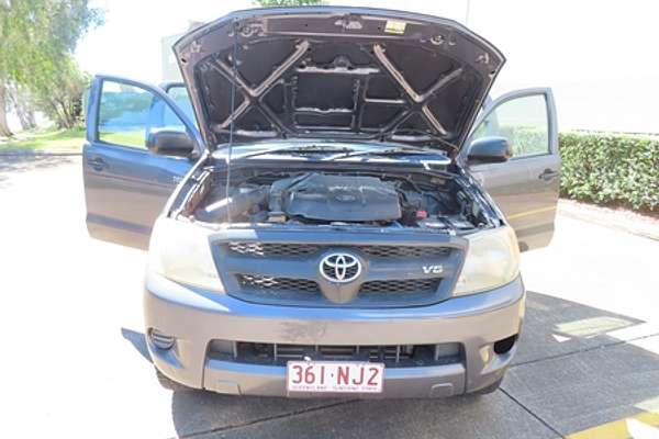 2007 Toyota Hilux SR GGN25R 4X4