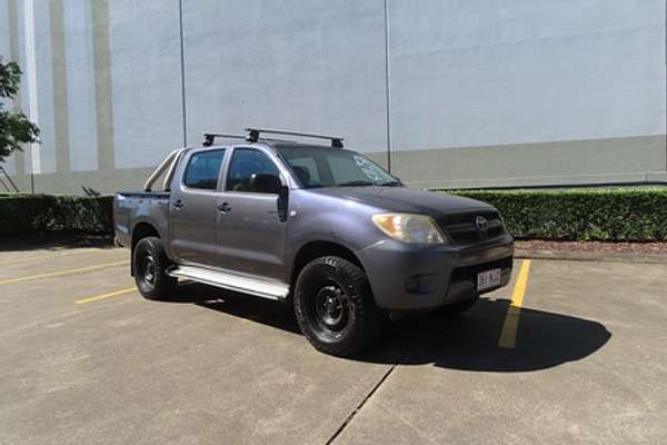 2007 Toyota Hilux SR GGN25R 4X4