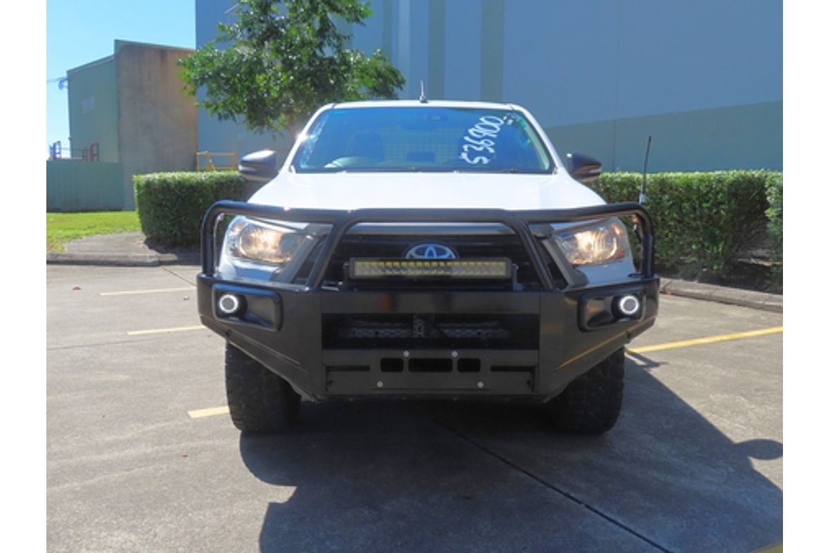 2020 Toyota Hilux SR GUN126R 4X4