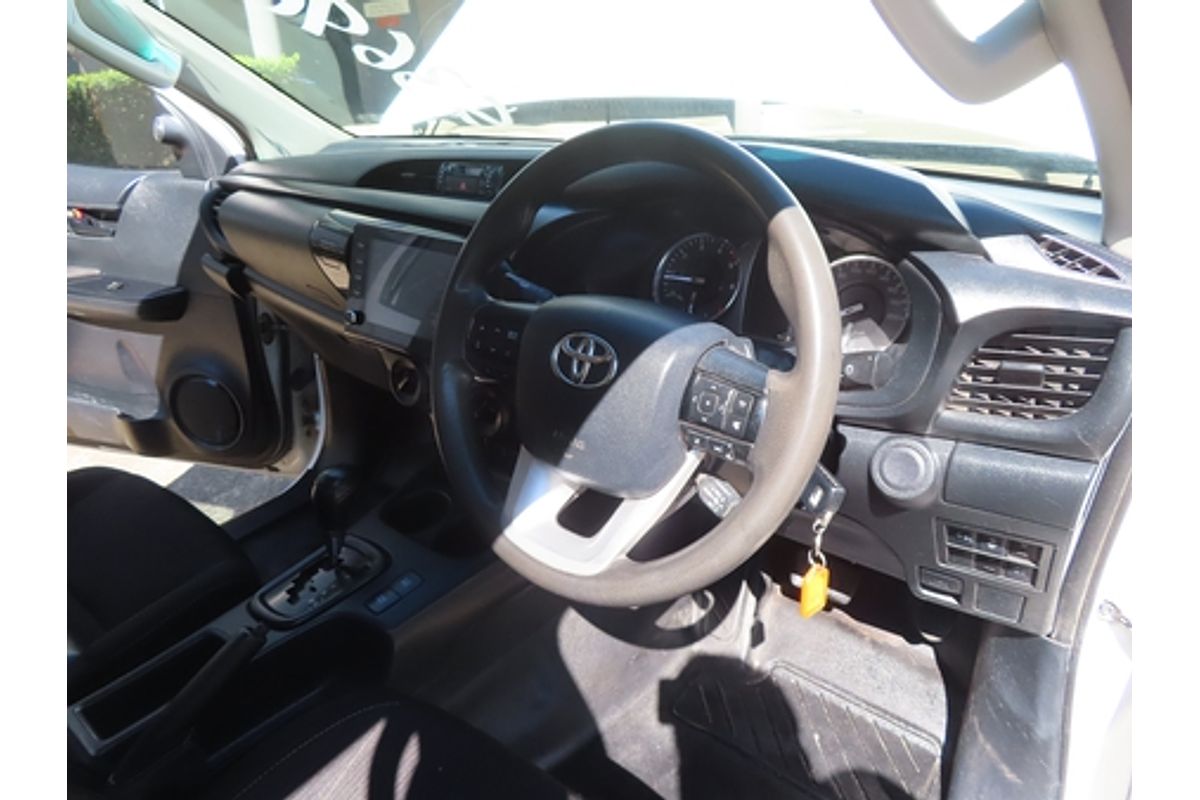 2020 Toyota Hilux SR GUN126R 4X4
