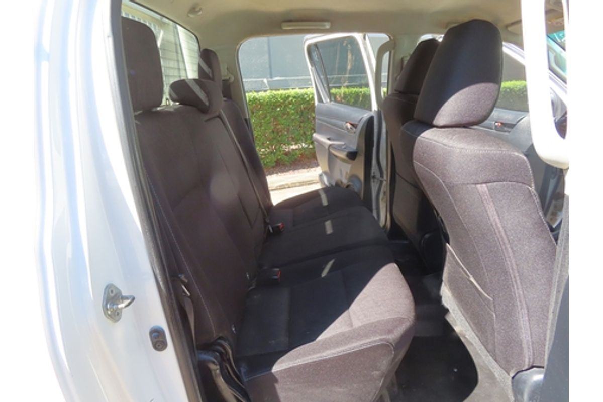 2020 Toyota Hilux SR GUN126R 4X4