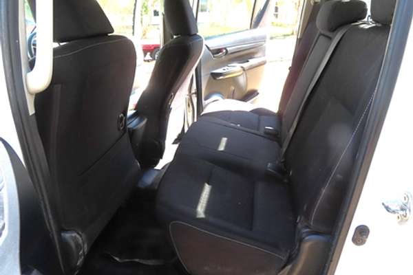 2020 Toyota Hilux SR GUN126R 4X4