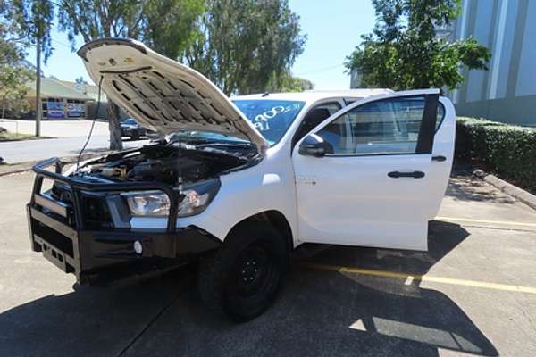 2020 Toyota Hilux SR GUN126R 4X4