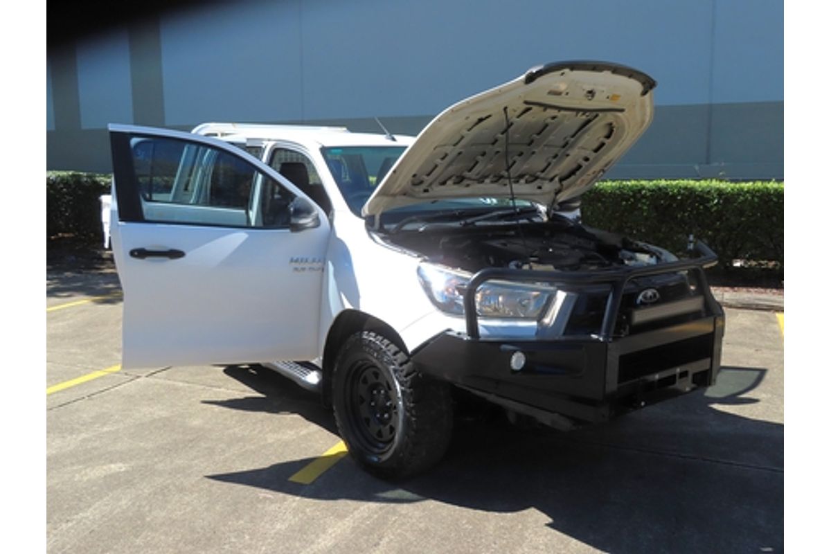 2020 Toyota Hilux SR GUN126R 4X4