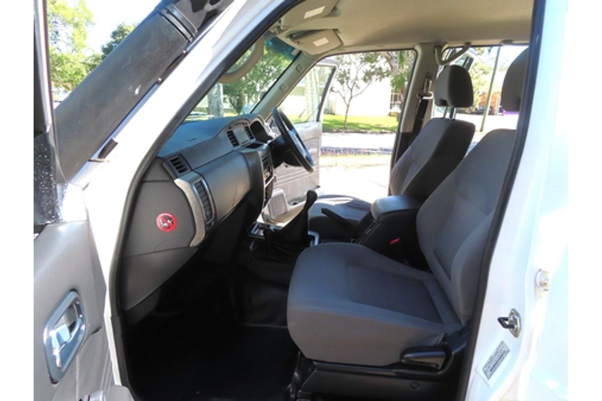 2010 Nissan Patrol DX GU 7
