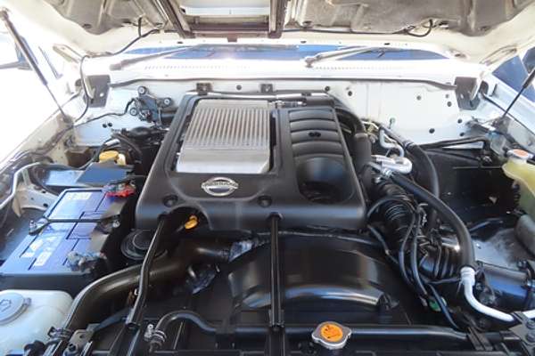 2010 Nissan Patrol DX GU 7