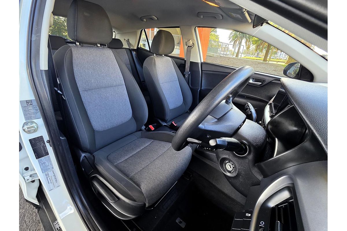 2023 Kia Stonic S YB
