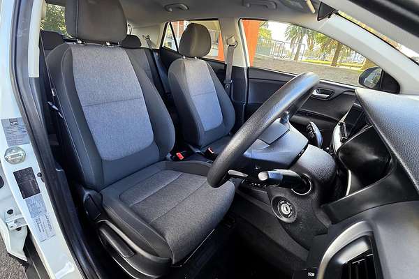 2023 Kia Stonic S YB
