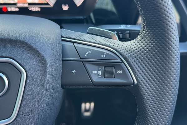 2025 Audi A3 35 TFSI S line GY