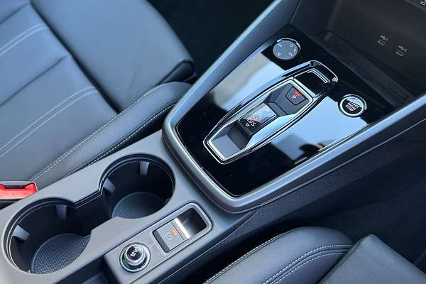 2025 Audi A3 35 TFSI S line GY