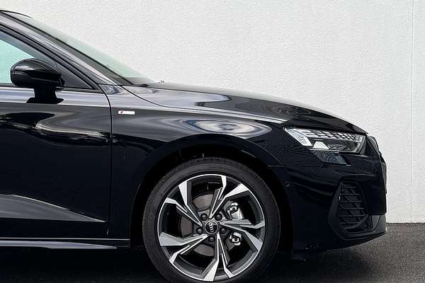 2025 Audi A3 35 TFSI S line GY