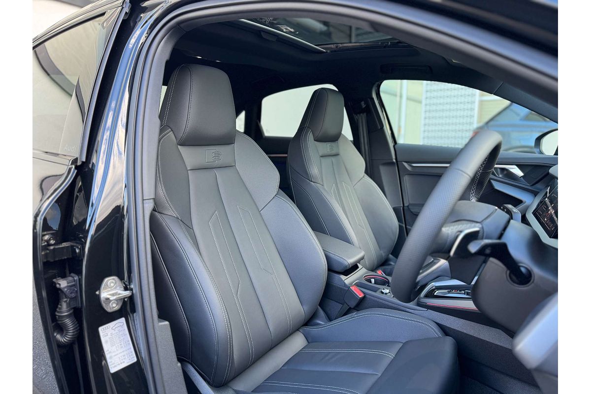 2025 Audi A3 35 TFSI S line GY