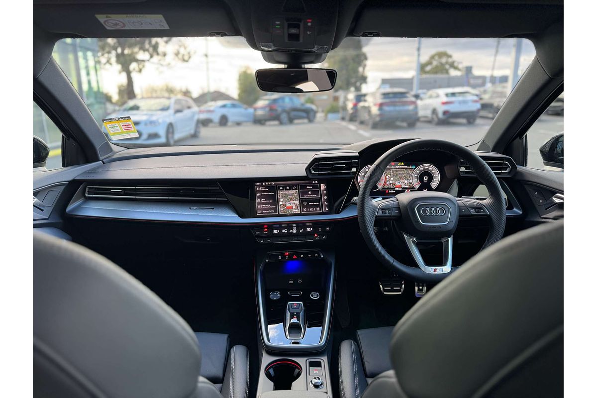 2025 Audi A3 35 TFSI S line GY