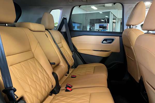 2025 Nissan X-TRAIL Ti-L T33