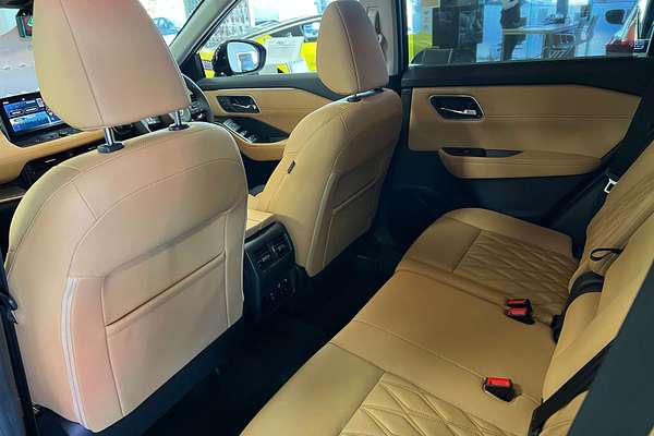 2025 Nissan X-TRAIL Ti-L T33