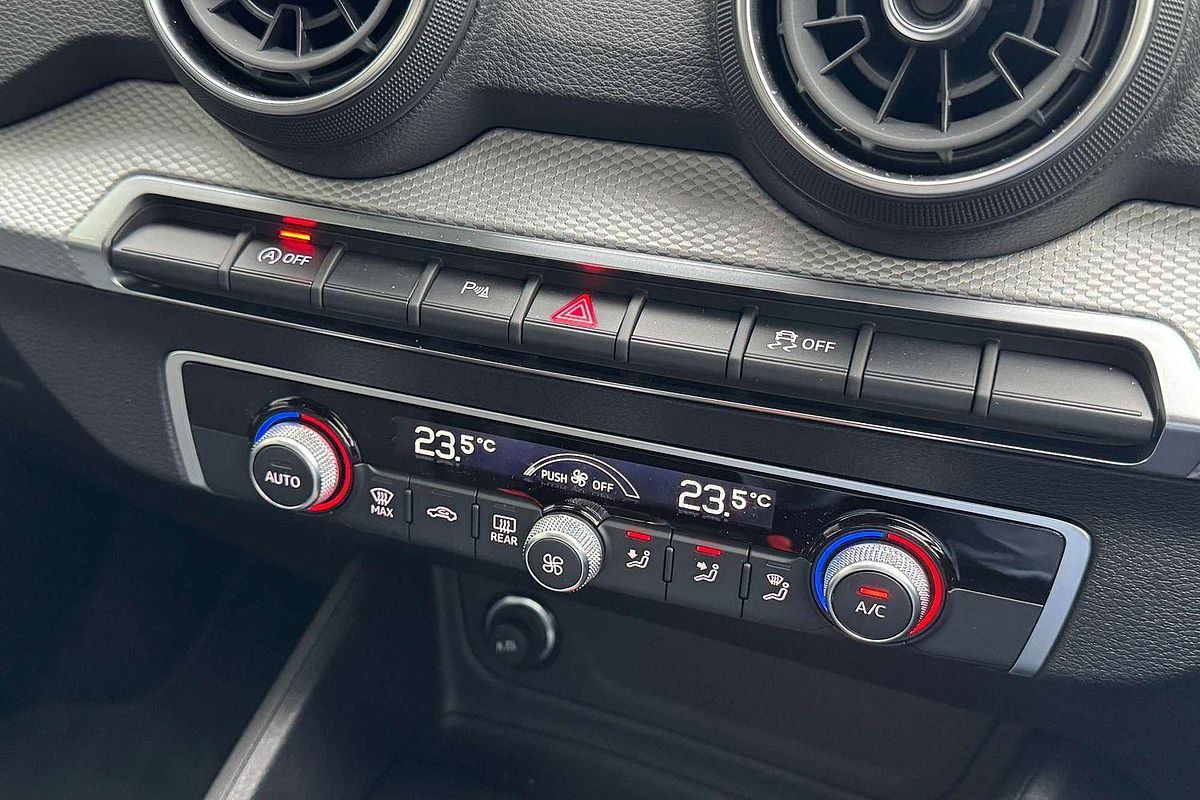 2025 Audi Q2 35 TFSI S line edition GA