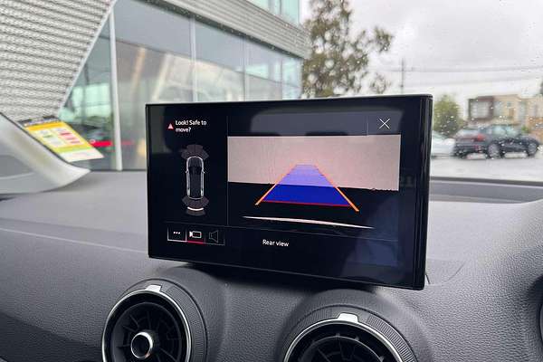 2025 Audi Q2 35 TFSI S line edition GA