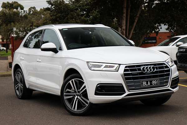 2020 Audi Q5 45 TFSI Sport FY