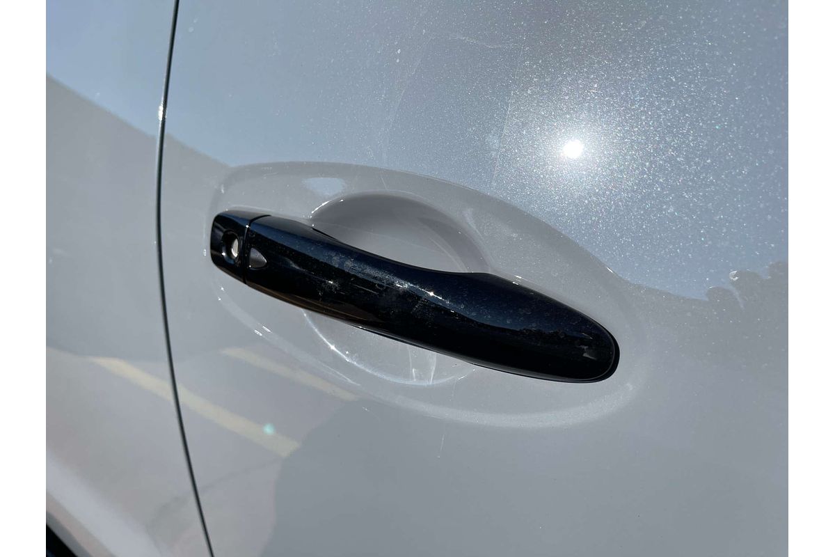 2025 Nissan Navara PRO-4X D23 4X4