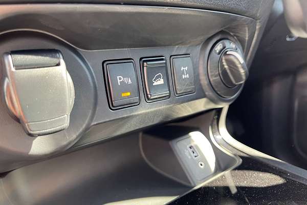 2025 Nissan Navara PRO-4X D23 4X4