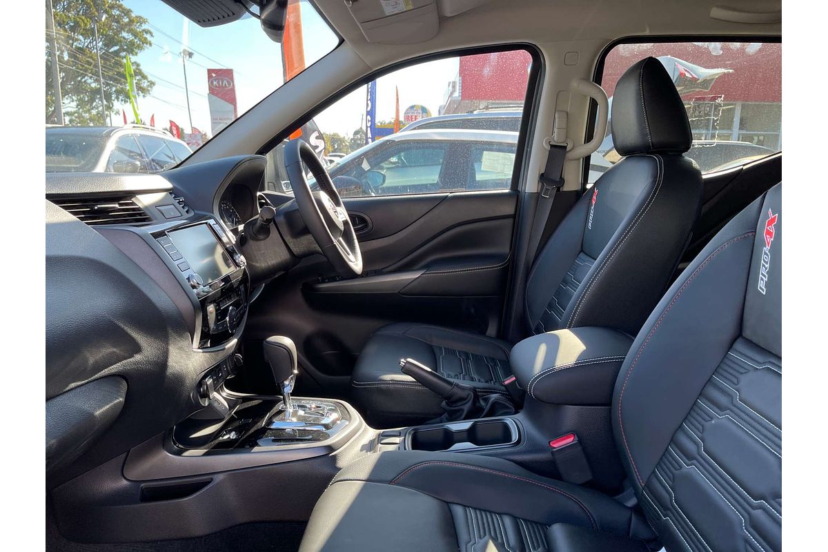 2025 Nissan Navara PRO-4X D23 4X4