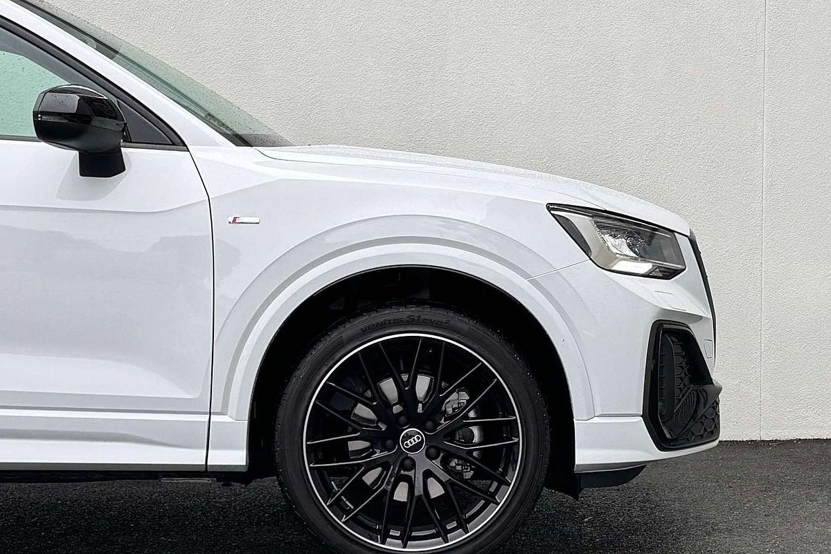 2025 Audi Q2 35 TFSI S line edition GA