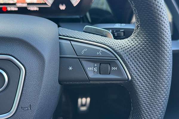 2025 Audi A3 35 TFSI S line GY