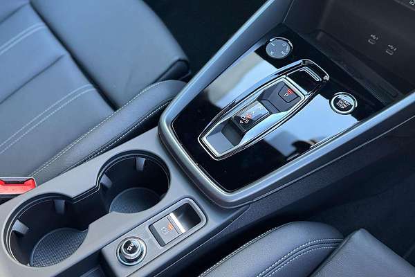2025 Audi A3 35 TFSI S line GY