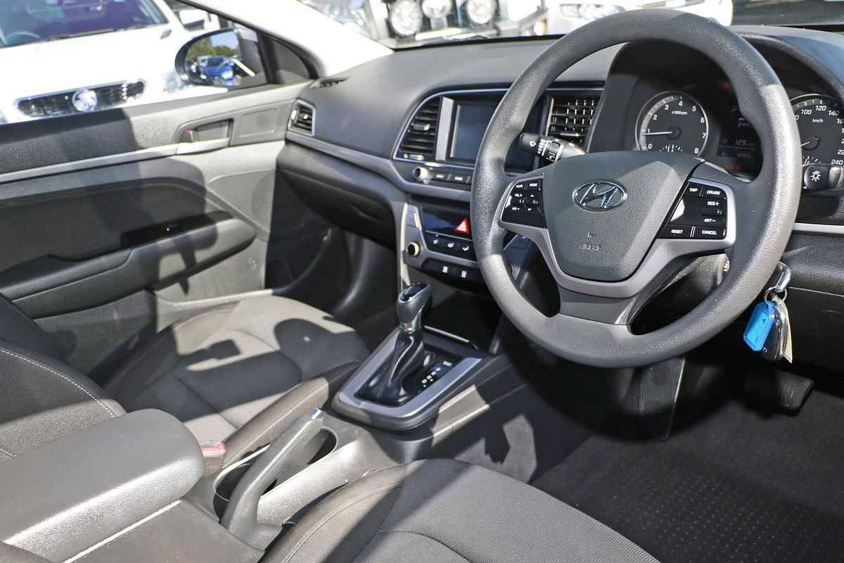 2018 Hyundai Elantra Active AD