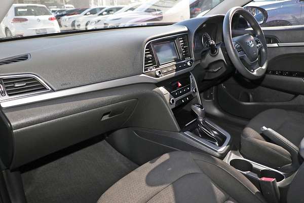 2018 Hyundai Elantra Active AD