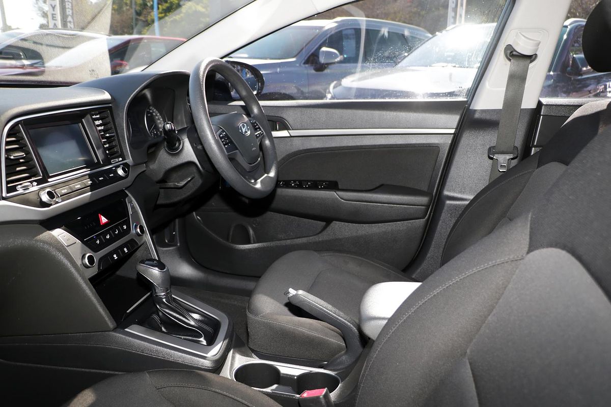 2018 Hyundai Elantra Active AD