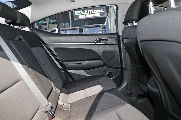 2018 Hyundai Elantra Active AD