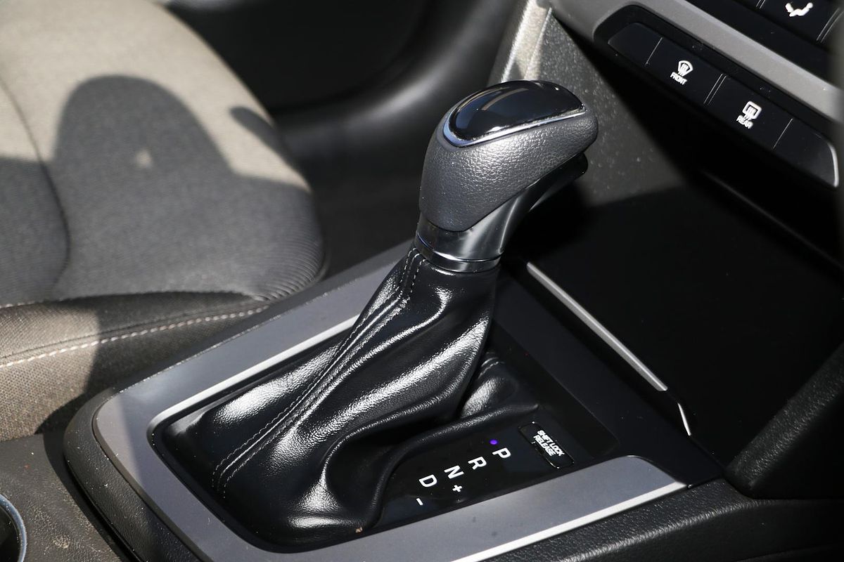 2018 Hyundai Elantra Active AD