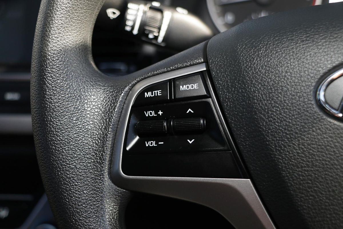 2018 Hyundai Elantra Active AD