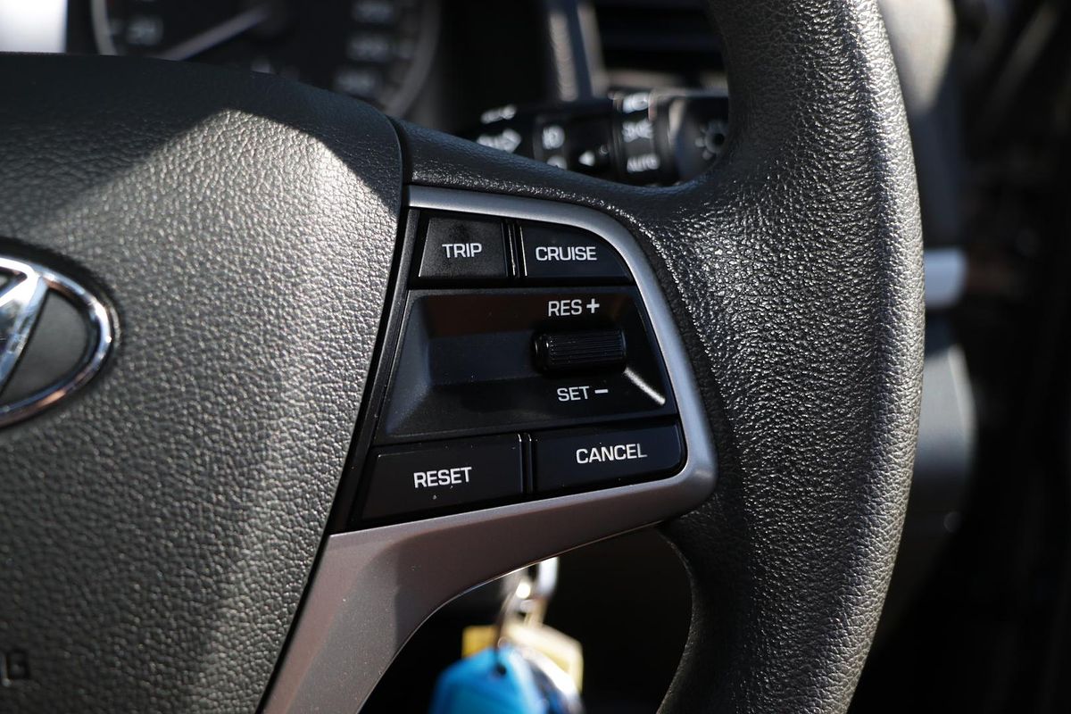 2018 Hyundai Elantra Active AD