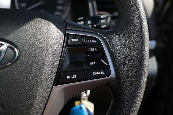 2018 Hyundai Elantra Active AD