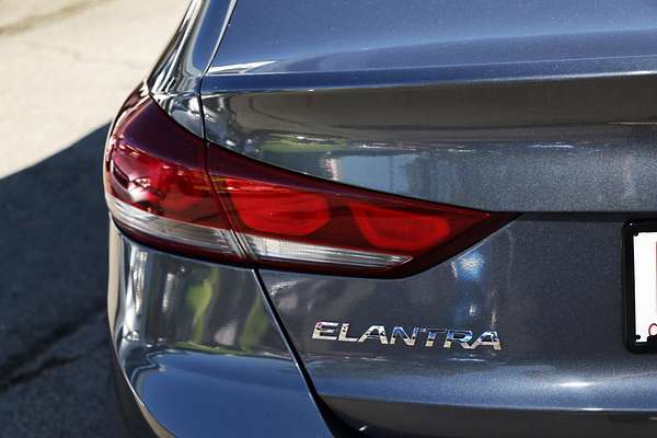 2018 Hyundai Elantra Active AD
