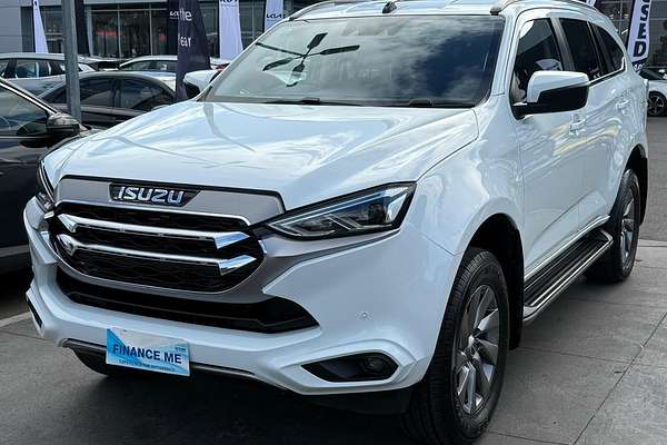 2022 Isuzu MU-X LS-U