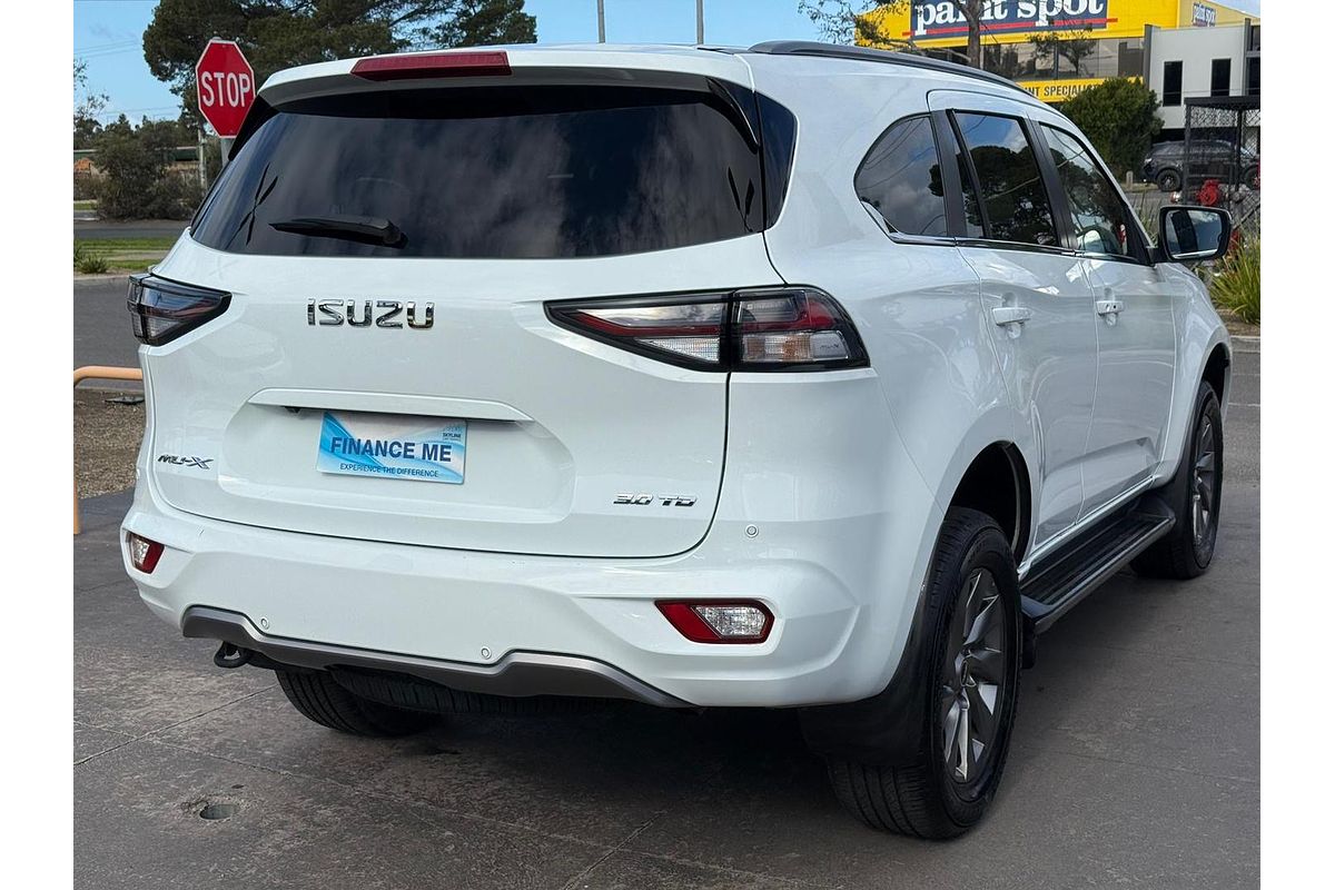 2022 Isuzu MU-X LS-U