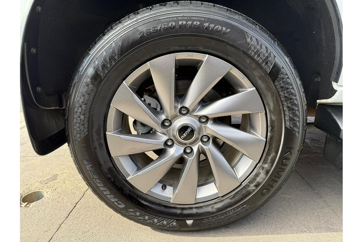 2022 Isuzu MU-X LS-U